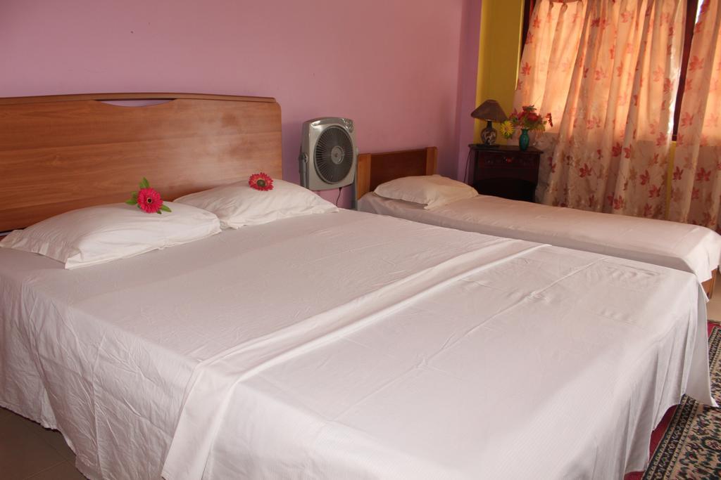 Royal Mount Hotel Kandy Bilik gambar